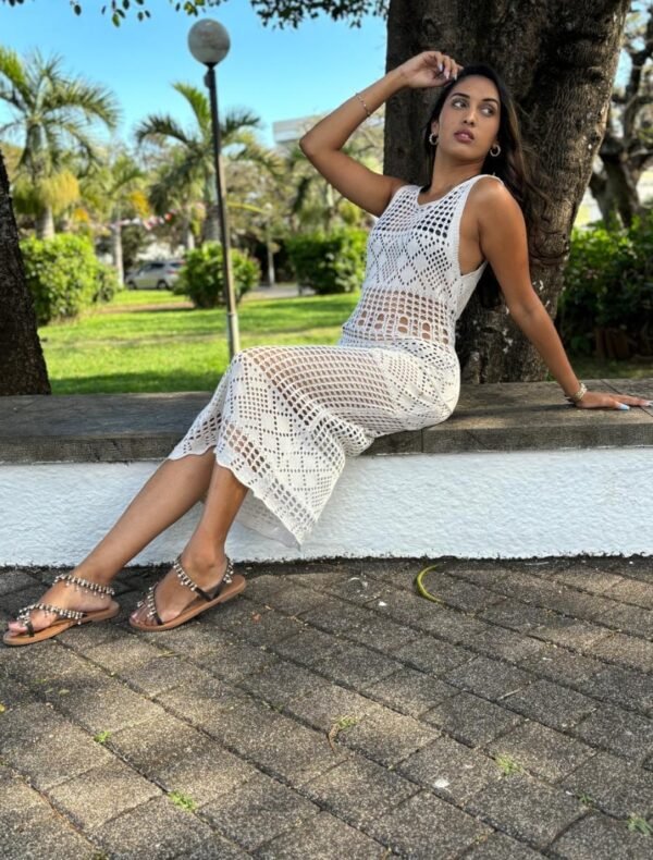 Robe longue en Maille filet sans manches Clin D'Oeil